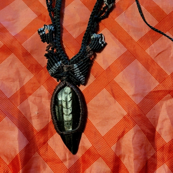 Macrame necklace obsidian and snowflake obsidian by SaLtY RoCks jewery. A - Picture 3 of 8